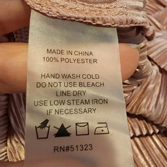 Vincent Camuto Size Large Pink Blouse - Picture 6 of 9